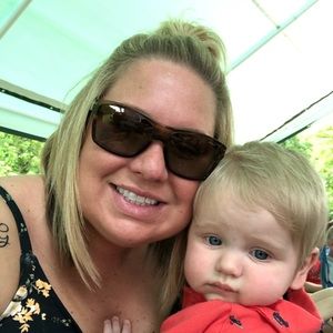 Meet your Posher, Mara